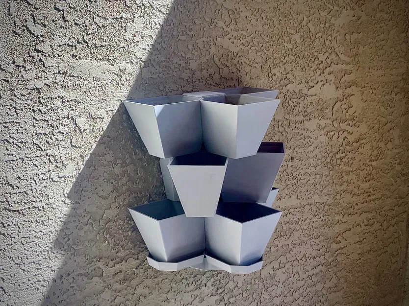 Chậu Trồng Cây Dạng Đứng Xếp Tầng (Vertical Stackable Planter) - Image 25