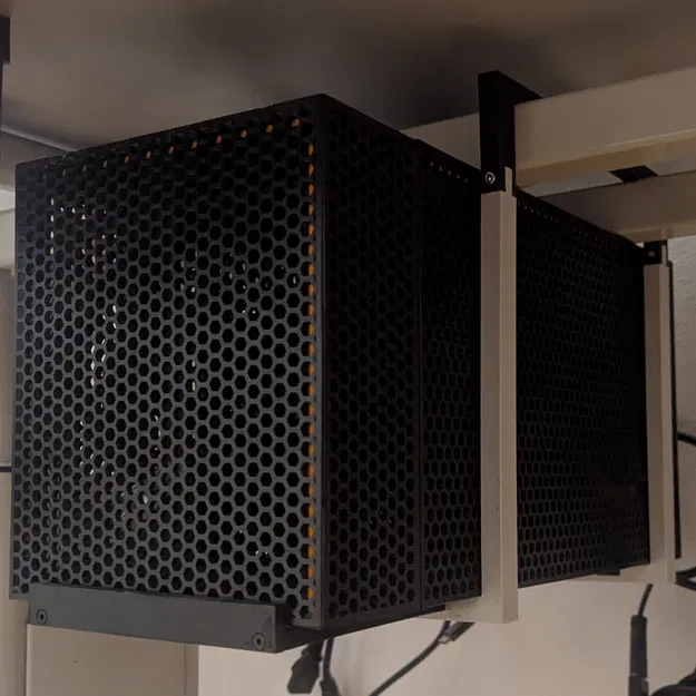 Vỏ case enclosure eGPU TH3P4G3 - Image 2