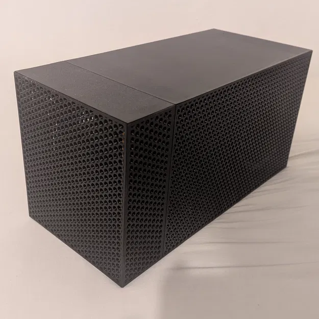 Vỏ case enclosure eGPU TH3P4G3 - Image 3