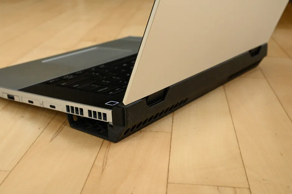 Framework 16 Bottom Mesh Spacer kèm ngăn Expansion Card (không dGPU) - Image 6