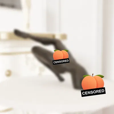 Tượng Nude Nữ Lộn Ngược – Dáng Vươn Duỗi