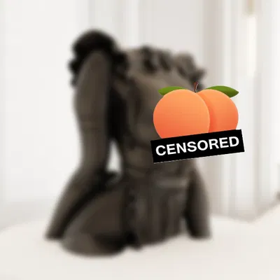 Tượng Hầu Gái Sexy che ngực hình Trái Tim – Điêu Khắc Nghệ Thuật