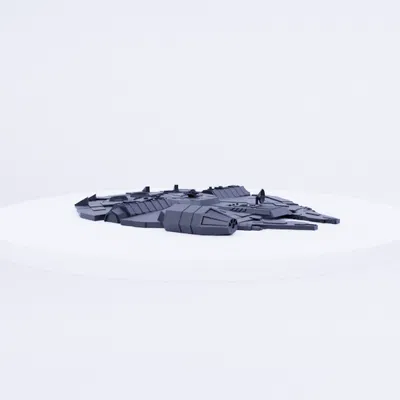 Ốp trên Roomba Millennium Falcon – Nâng cấp robot hút bụi