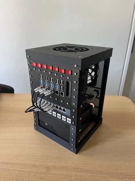 Microlab 2 - Mini Modular Home Server Rack - Image 2