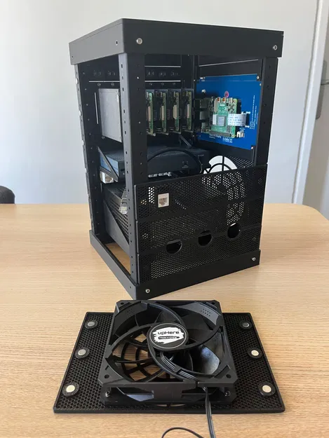 Microlab 2 - Mini Modular Home Server Rack - Image 10