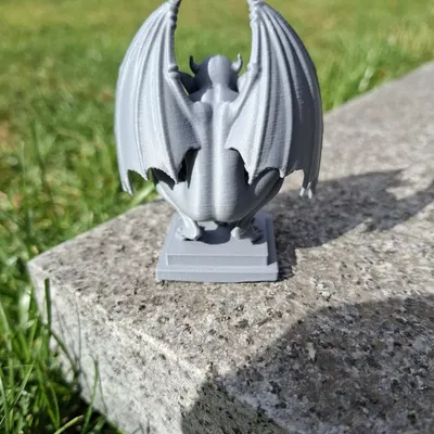 The Winged Sentinel – Gargoyle hộ vệ có cánh