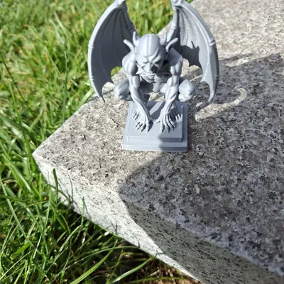 The Winged Sentinel – Gargoyle hộ vệ có cánh