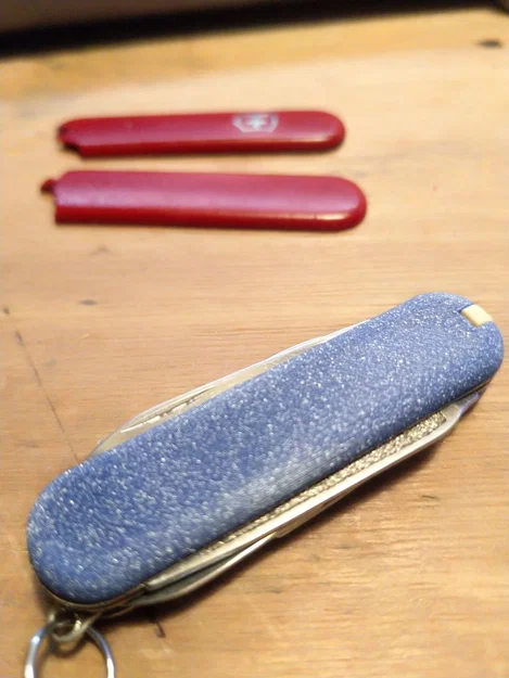 Ốp cán dao Victorinox 58mm Swiss Army (Scales) - Image 1