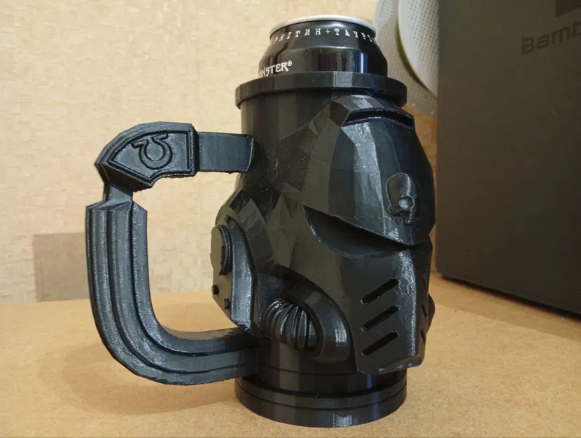 Giá đỡ lon 0.5L WARHAMMER 40K Ultramarines Adeptus Astartes - Image 3