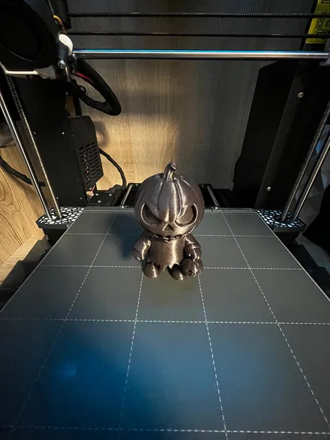 Pumpkinface Chibi – Biểu Tượng Kinh Dị Dễ Thương Cho In 3D - Image 3