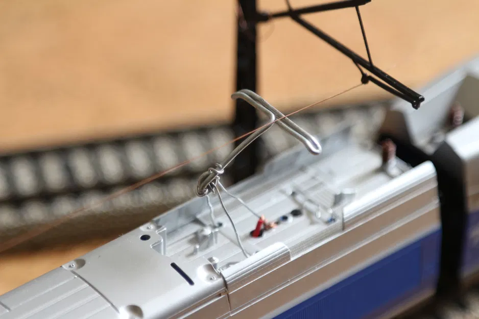 Hệ thống dây điện trên cao H0 cho Märklin M-Gleis - Image 9