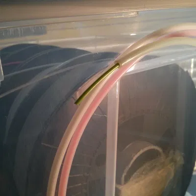 Nắp ống PTFE kèm chốt giữ đầu filament