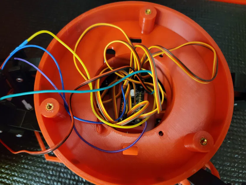 Robot Odd-Jayy's V1 Comet Crawler (DIY Walking Robot) - Image 5