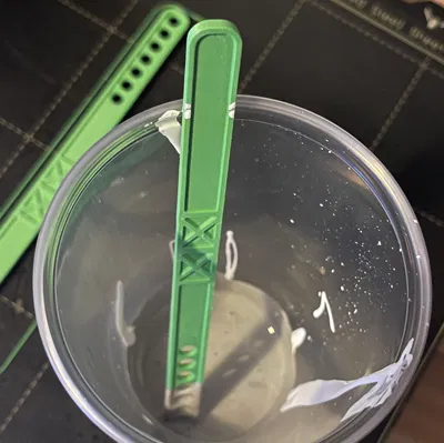 The Stir Stick (Que Khuấy)