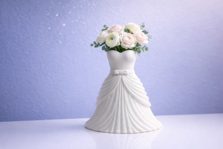 Bình Cắm Hoa Váy Cưới Cô Dâu – Decor In 3D Sang Trọng - Image 1