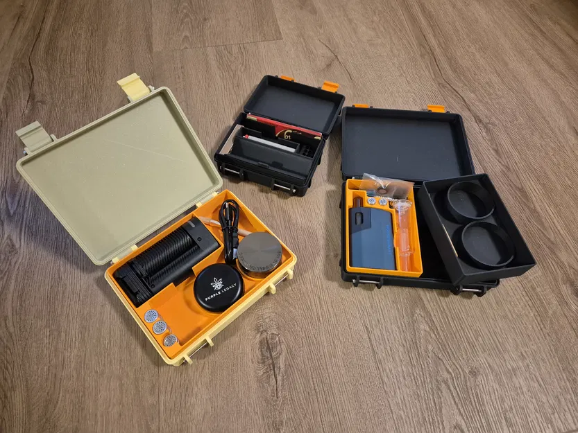 The Schmoke Box - Image 1