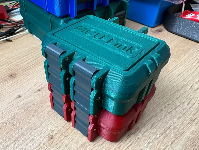 Hộp rugged xếp chồng (Stackable rugged box) - Image 1