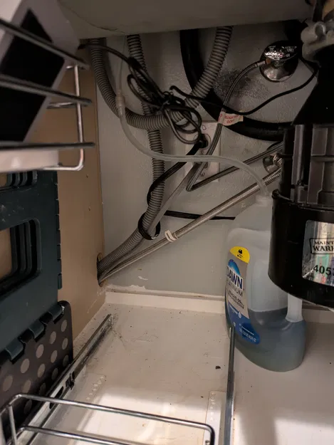 Van một chiều bi 3/16 cho bình bơm xà phòng (Soap Dispenser 3/16 Ball Check Valve) - Image 6