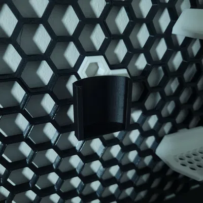 Giá đỡ remote Neewer RT-100 (HSW Honeycomb Wall)