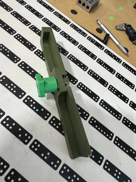 Kẹp giữ phẳng cho MFT: Shaper Origin Flush MFT Hold-Down Clamps - Image 3