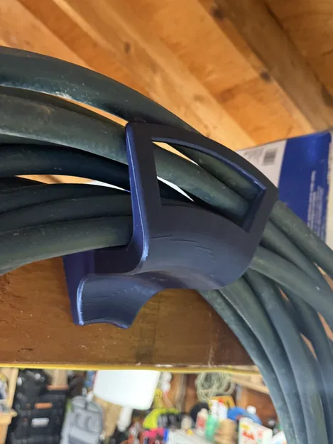 Giá treo vòi tưới vườn - gắn rafter 2x6 - Image 1