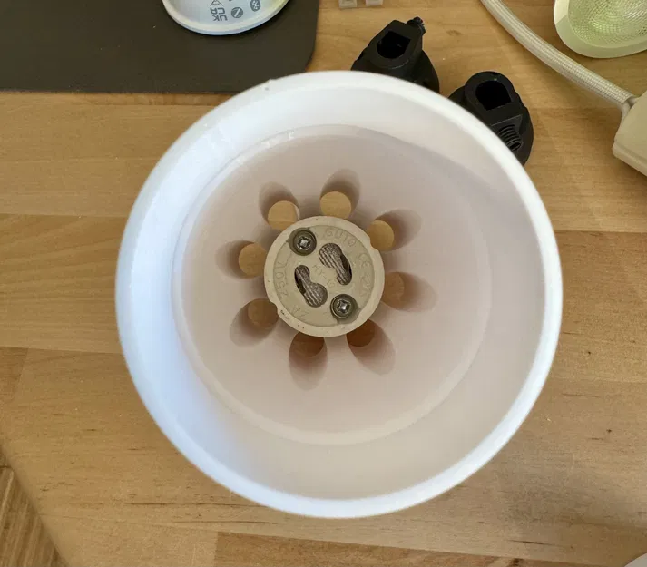 AURA – đèn thiết kế tối giản cho bóng Philips Hue GU10 LED - Image 5