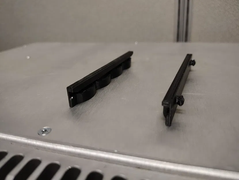 SEL-3355 - Universal SSD Tray Guides (Thanh dẫn khay SSD đa dụng) - Image 3