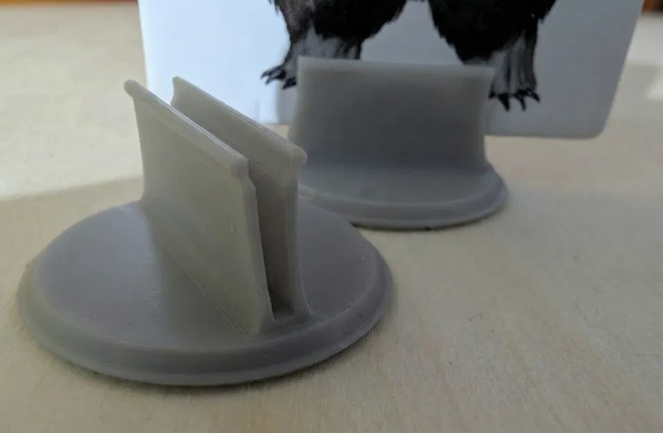 Đế kẹp standee tùy biến kỹ thuật cho token boardgame - Image 1