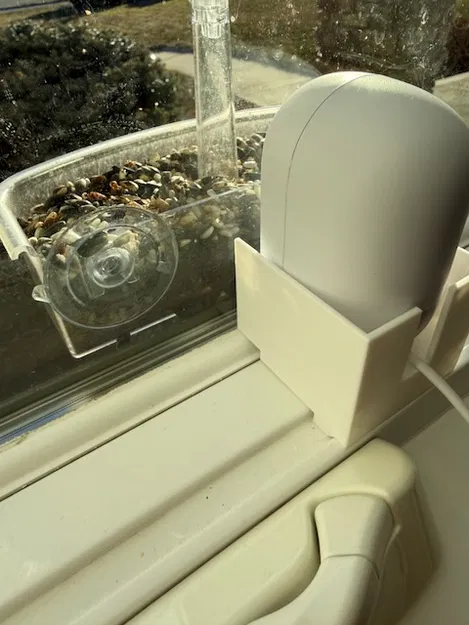 UniFi Protect Camera G6 Instant - Window Stand (Đế gắn sát kính cửa sổ) - Image 1