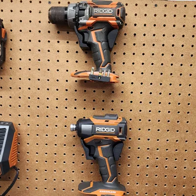 Giá treo pegboard cho Rigid 18V Impact Driver (Rigid 18v Impact Driver Pegboard Mount)
