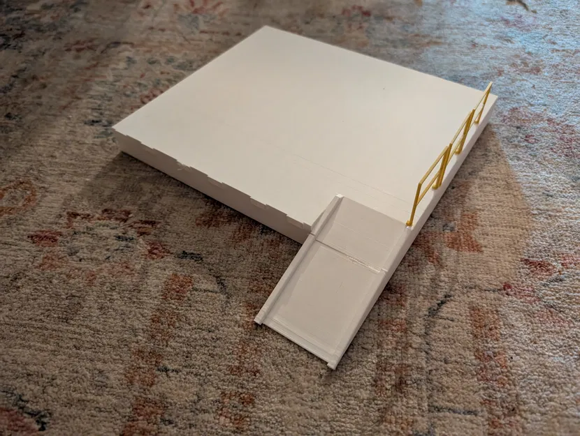 Bệ bốc dỡ hàng tỉ lệ 1:32 (1:32 Scale Loading Dock) - Image 1