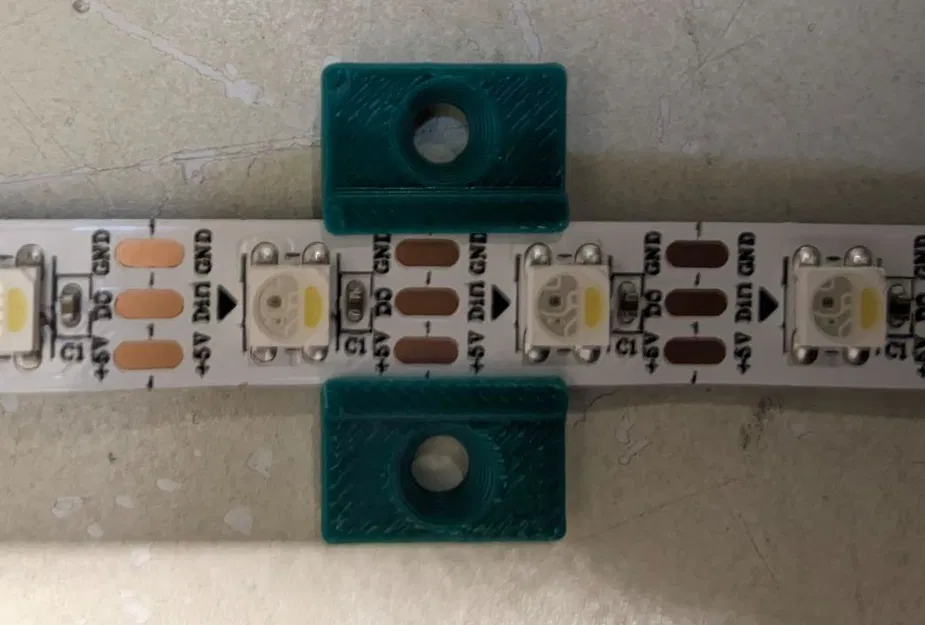 Kẹp LED Strip (10mm) - Image 3