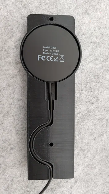 Unfolded Circle Remote 3 - Bộ sạc không dây gắn tường - Image 6