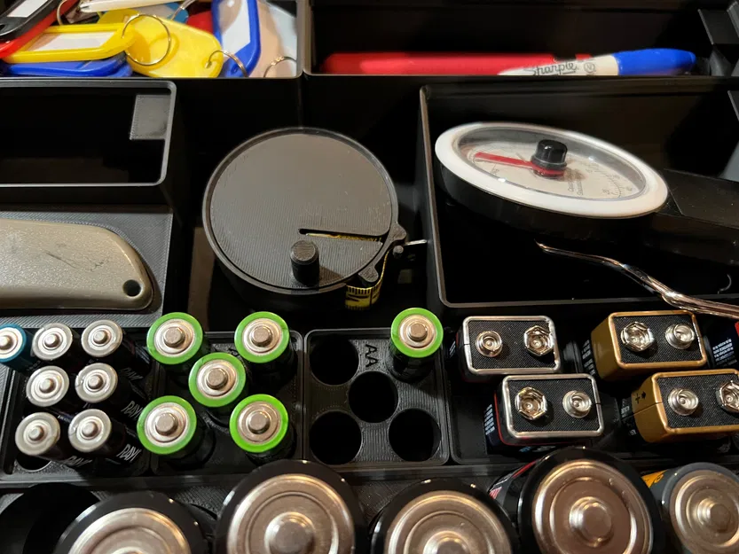 Thước dây “120” (+3mm) kèm đế Gridfinity - Image 3