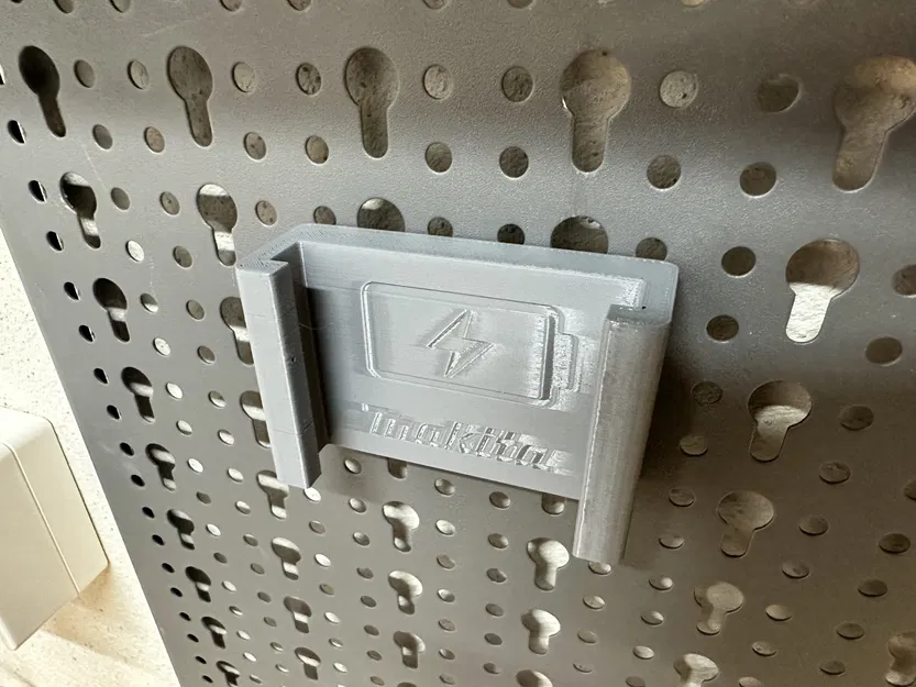 Khay treo pin Makita 18V cho bảng treo Küpper Pegboard (Lochwand) - Image 1