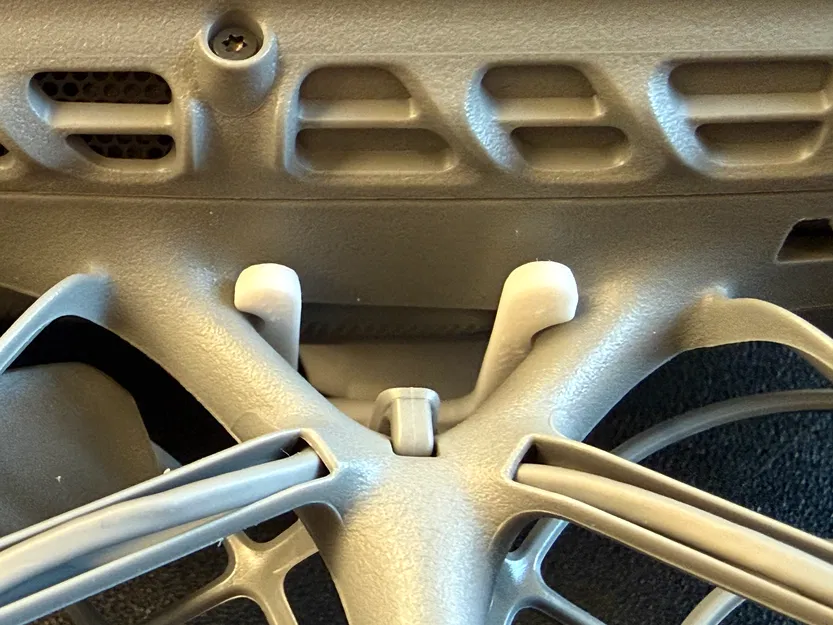 Ngàm gắn AirTag top-mount cho DJI Neo 2 - Image 4