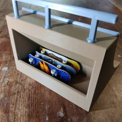 Dốc Fingerboard Quarter Pipe Ramp