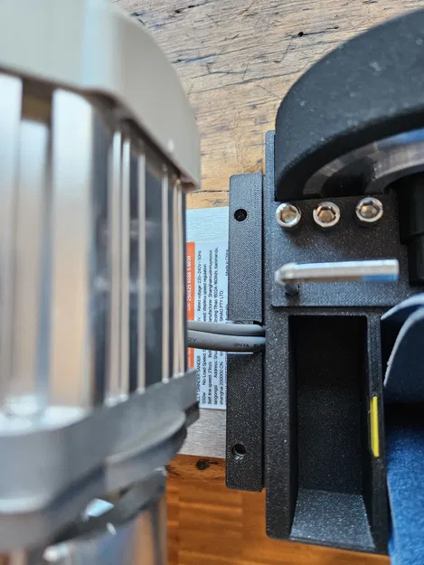 Giá đỡ phụ kiện cho máy mài băng Vevor (Vevor belt grinder) - Image 5