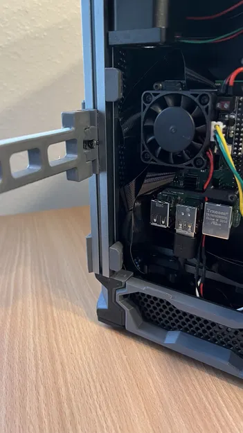 Voron V0 Hinged Rear Panel Hex Mesh – Nắp lưng bản lề nam châm - Image 4