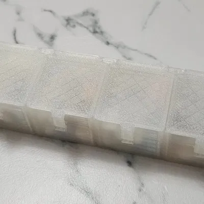 Hộp chia thuốc theo tuần (Weekly Pill Organizer)