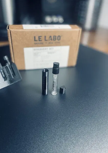 Le Labo Discovery Set - Holder và Travel Case - Image 2