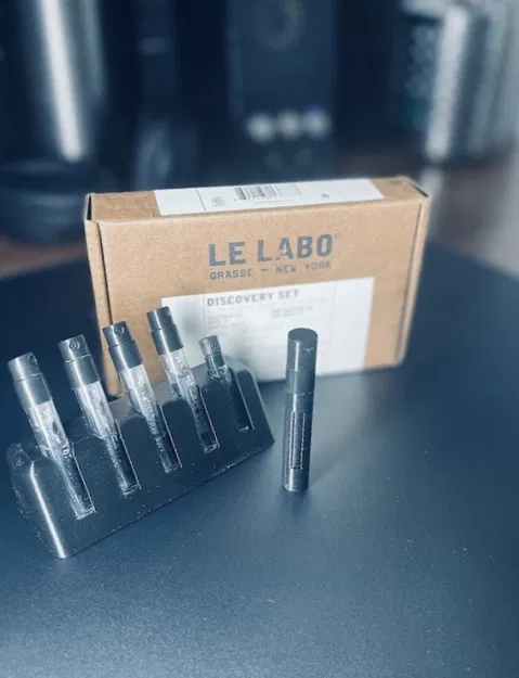 Le Labo Discovery Set - Holder và Travel Case - Image 3