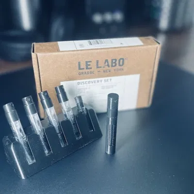 Le Labo Discovery Set - Holder và Travel Case