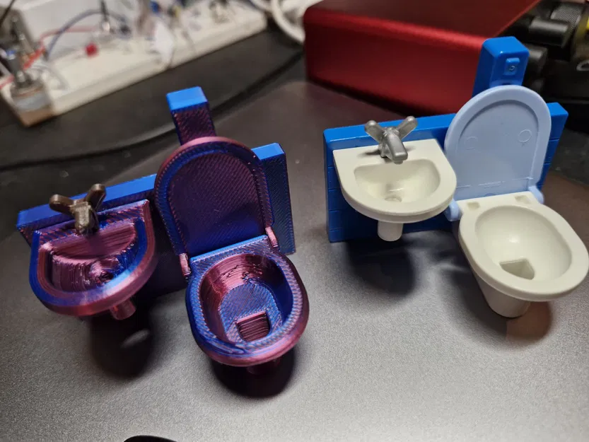 Playmobil Full toilet + sink (Bộ toilet + bồn rửa) - Image 1