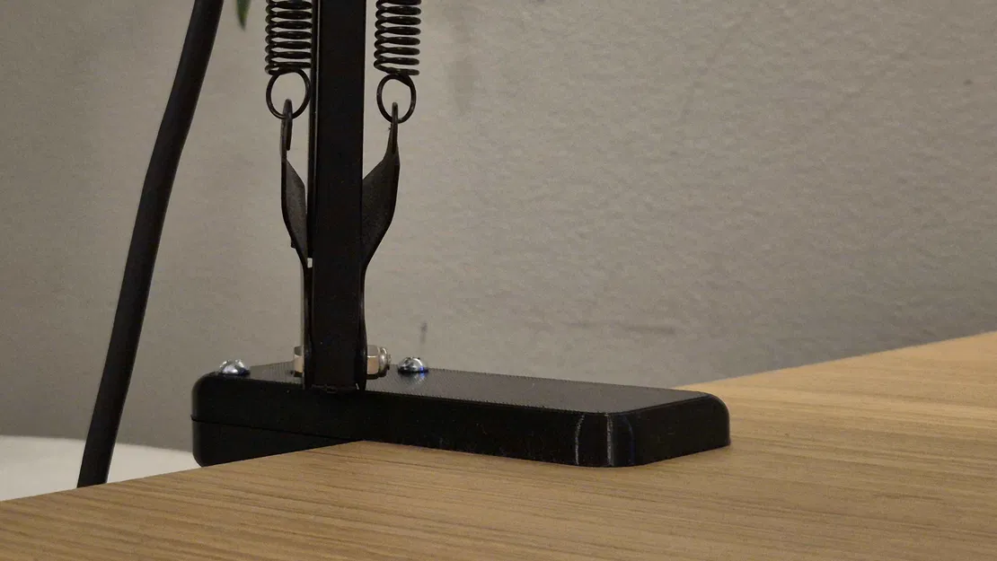 Ngàm kẹp bàn cho tay mic IKEA TONSTAD (IKEA TONSTAD Microphone Table Clamp) - Image 1