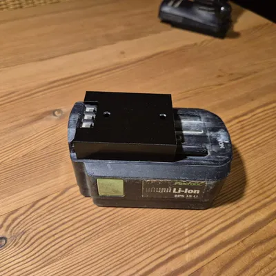 Ngàm gắn pin Festool (Festool battery mount)