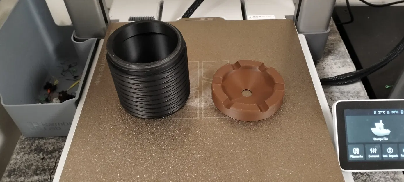 Gạt tàn (Ashtray) có nắp vặn - Image 2