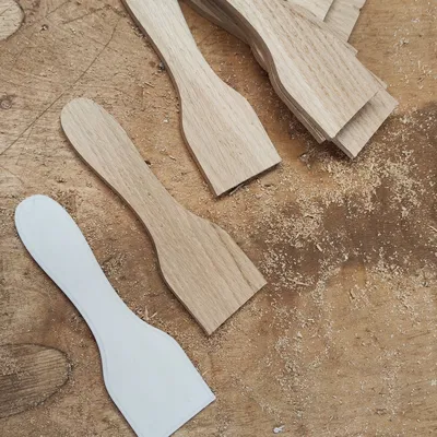 Template router để làm scraper raclette