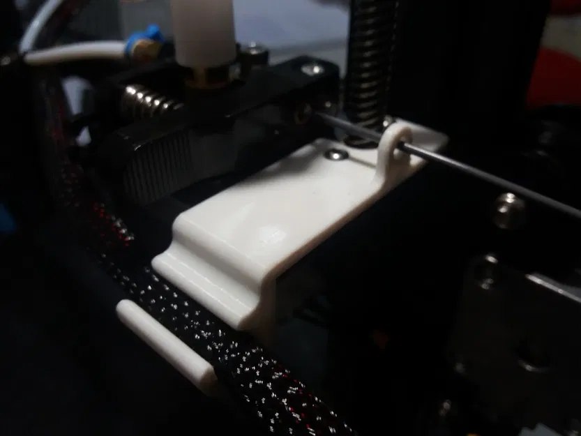 Bộ dẫn filament cho Ender 3 (Ender 3 filament guide) - Image 1