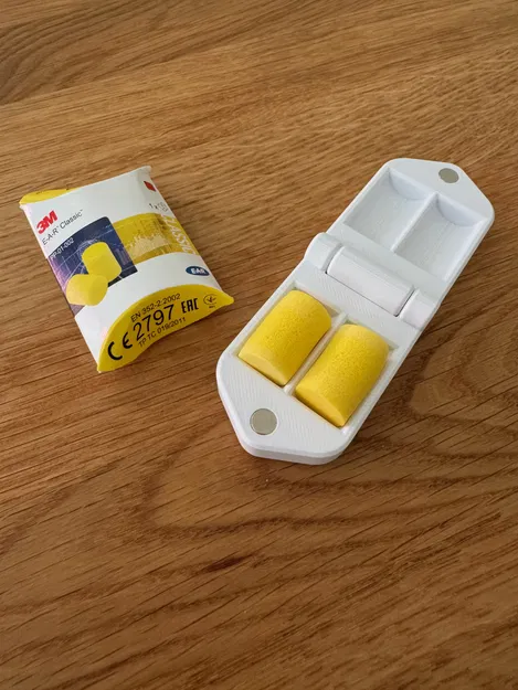 Hộp đựng nút tai 3M Classic (3M Earplugs Classic Case) - Image 1